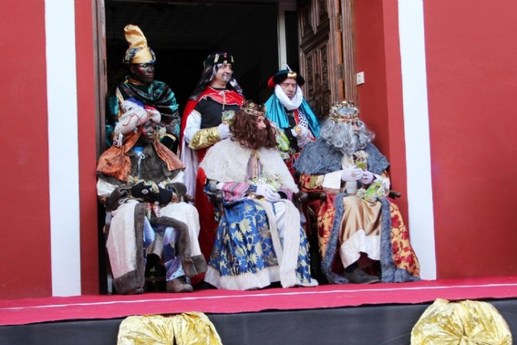 S.S.M.M Los Reyes Magos de Oriente recibirán a los niños y niñas de Alhama este miércoles
