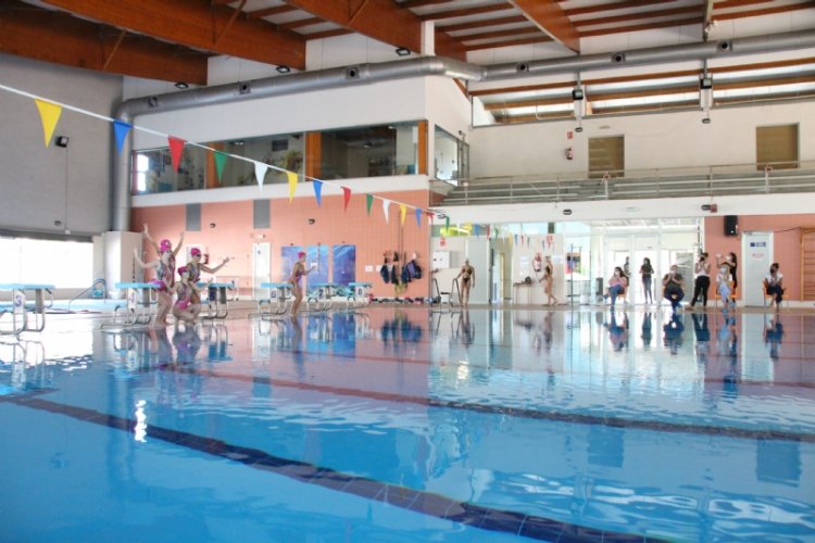 Bases y ayudas a deportistas destacados 2022