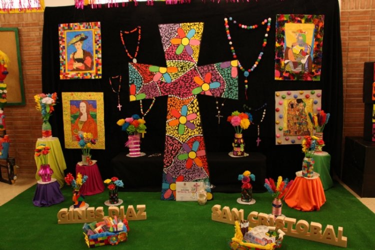 Premios del concurso de cruces Los Mayos 2022