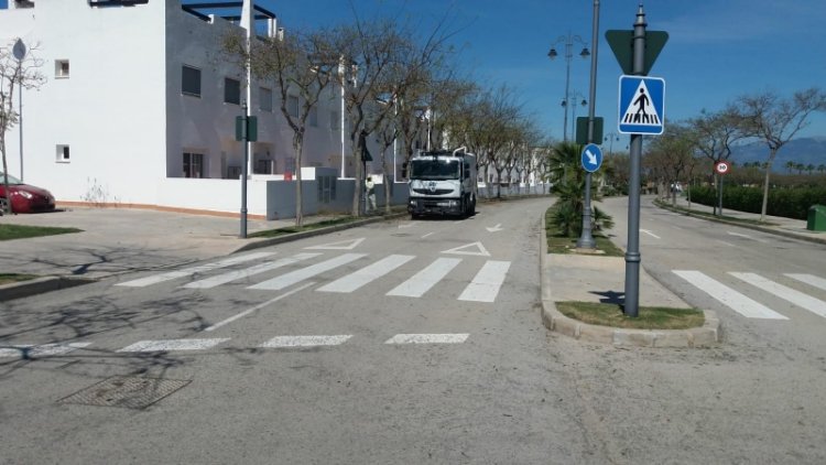 Al cobro la Tasa de Residuos en la urbanización Condado de Alhama