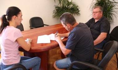 Firmado el convenio para el IV Encuentro de Vehículos Clásicos en Alhama de Murcia