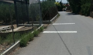 Instalan Bandas Sonoras Transversales en el cruce del camino del Ramblar con el camino de Almendrico para mejorar la seguridad vial