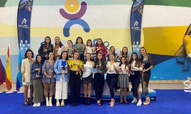 22 premios para el Club Sincro Alhama en la Gala de Natación de la Región de Murcia