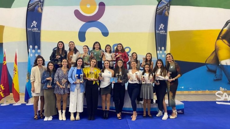 22 premios para el Club Sincro Alhama en la Gala de Natación de la Región de Murcia