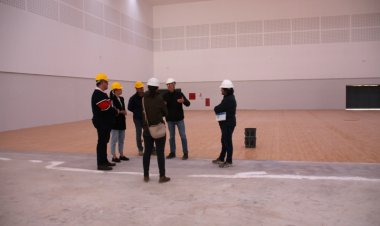 Revisión de la obra del pabellón de El Praíco en Alhama de Murcia