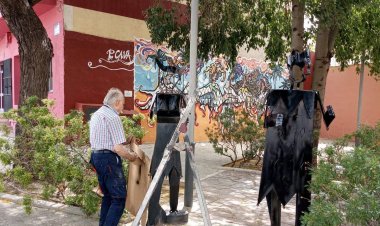 Restauración de las esculturas de los mayos en el Jardín de Los Mayos