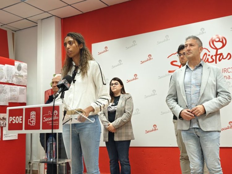 PSOE ALHAMA: Rosa Sánchez se querella contra la portavoz del PP, Miriam Díaz, por un delito de injurias, calumnias y difamación