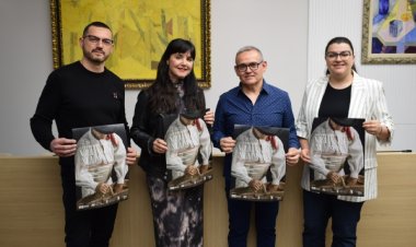 El Grupo Folklórico Villa de Alhama presenta el cartel de su festival anual