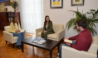 Alhama refuerza su compromiso con la transparencia tras la visita de la comisionada Natalia Sánchez