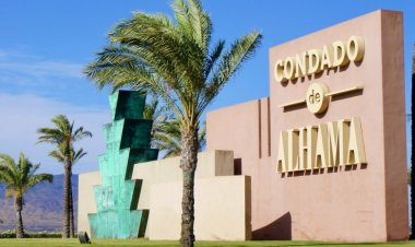 Alhama firma un convenio con la entidad Urbanística de Conservación del Plan Parcial de Condado.