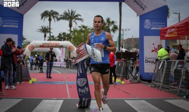 Club Atletismo de Alhama.  MEDIA MARATON DE CARTAGENA