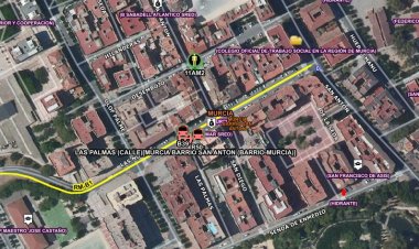 Una persona fallecida en el incendio del ático ocurrido esta tarde en el Barrio de San Antón de Murcia.