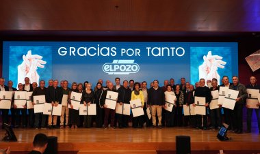 El Pozo Alimentación homenajea a sus jubilados en la gala ‘Gracias por tanto’