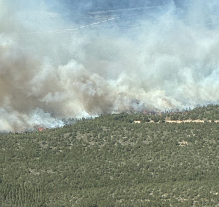Los Servicios de Emergencias acuden a un incendio en Sierra Espuña. Totana.